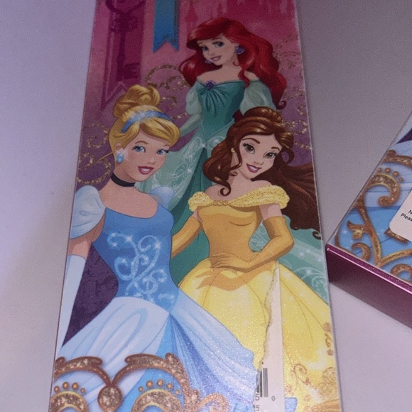 Disney Princess Pencil Case two - Picture 4 of 5